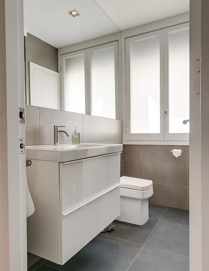 Look Barcelona Apartment 0*,  Spagna